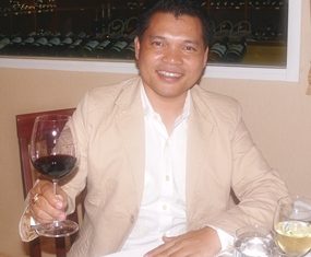Natthachai Chaiyaprom of BNK Pattaya Wine Gallery sponsored the wines.